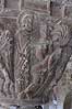 Capitel del claustro de Santa María de L'Estany con la representación de la creación de Eva