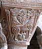 Pareja de capiteles 4 de la galería este del monasterio de Santa María de L'Estany