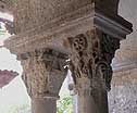 Capitel 3 de la galería este del claustro de Saint-Paul-de-Mausole