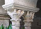 Pareja de capiteles 3 de la galera oeste del claustro de Saint-Paul-de-Mausole