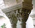 Pareja de capiteles 3 de la Galería sur del claustro de Saint-Paul-de-Mausole