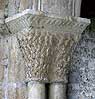 Capitel 8 de la galeria oeste del claustro de la catedral de Saint-Bertrand-de-Comminges