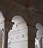 Pilar 2 de la galería oeste del claustro de la abadía de Senanque