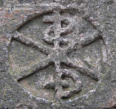 Crismn de la iglesia de San Juan de Torrijo de la Caada