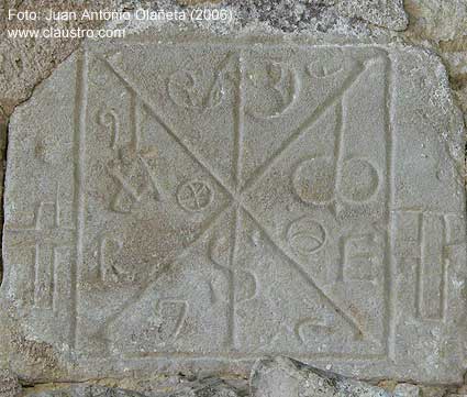 Crismn de la iglesia de Lagardere