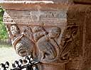 Capiteles de la galería porticada de Vizcainos de la Sierra