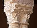 Capitel 4 de la galería porticada de San Martín de Miño de San Esteban