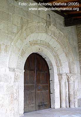 Portada de la iglesia de la San Martn de Torme