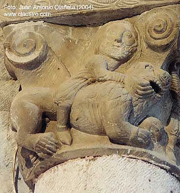 Sans�n desquijando al le�n de la iglesia de San Andr�s de Rioseco